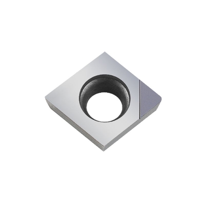 Inserti di tornitura PCD ultra-duri con rivestimento per la lavorazione di precisione