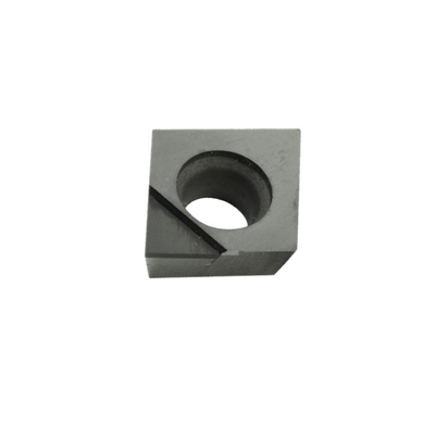 Inserti di tornitura PCD ultra-duri con rivestimento per la lavorazione di precisione